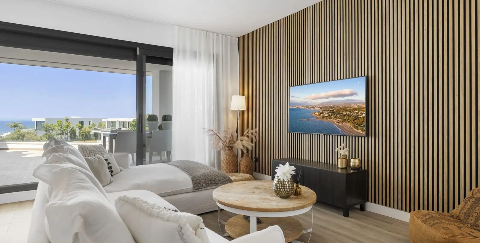 Sale of ground floor apartment in Cabopino 12