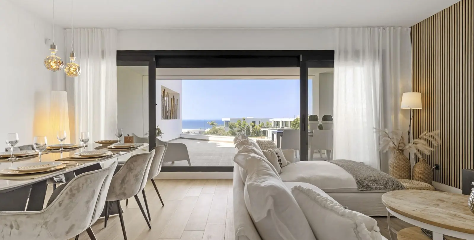 Sale of ground floor apartment in Cabopino 16