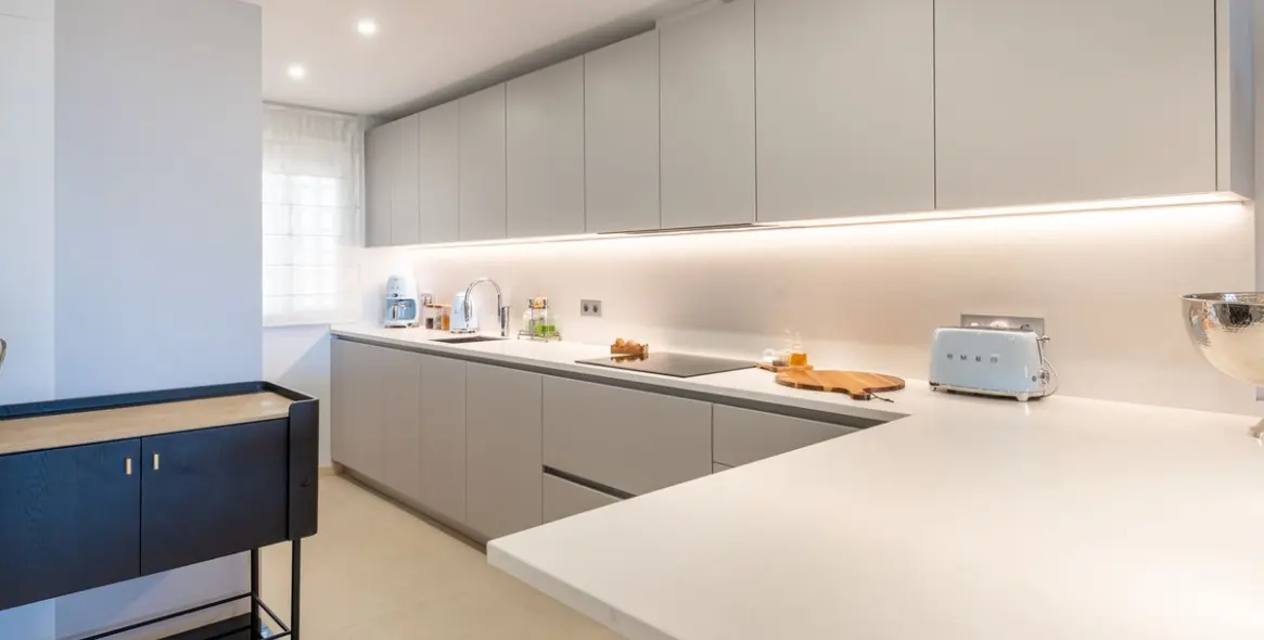 Продажа двухуровневого пентхауса в Atalaya 6