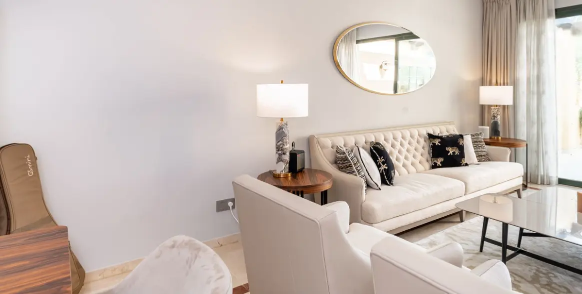 Продажа двухуровневого пентхауса в Atalaya 7