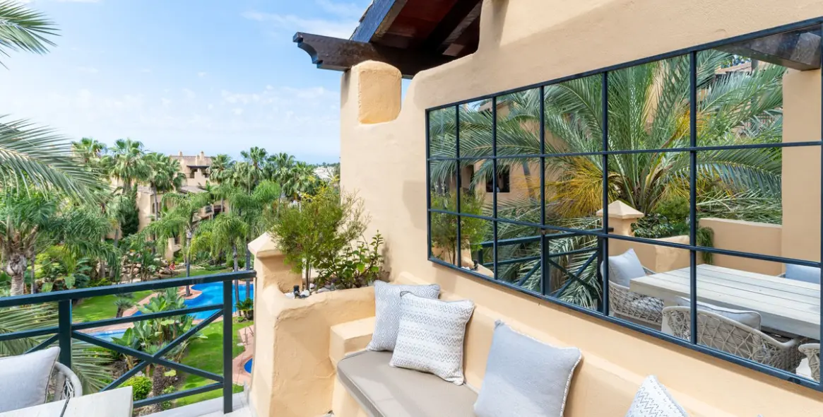 Продажа двухуровневого пентхауса в Atalaya 14