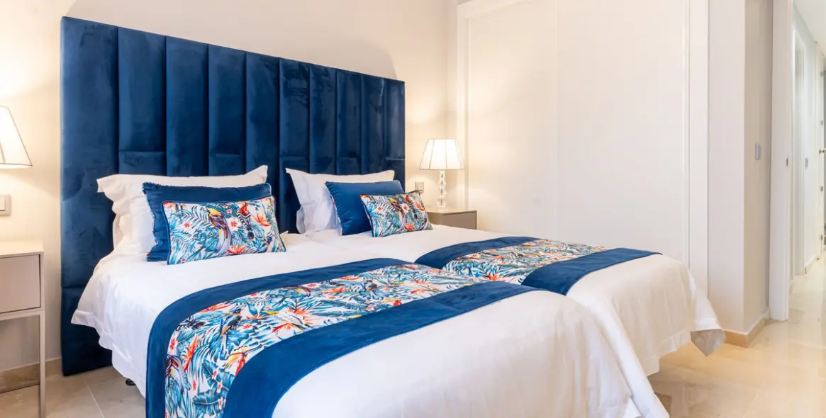 Продажа двухуровневого пентхауса в Atalaya 16