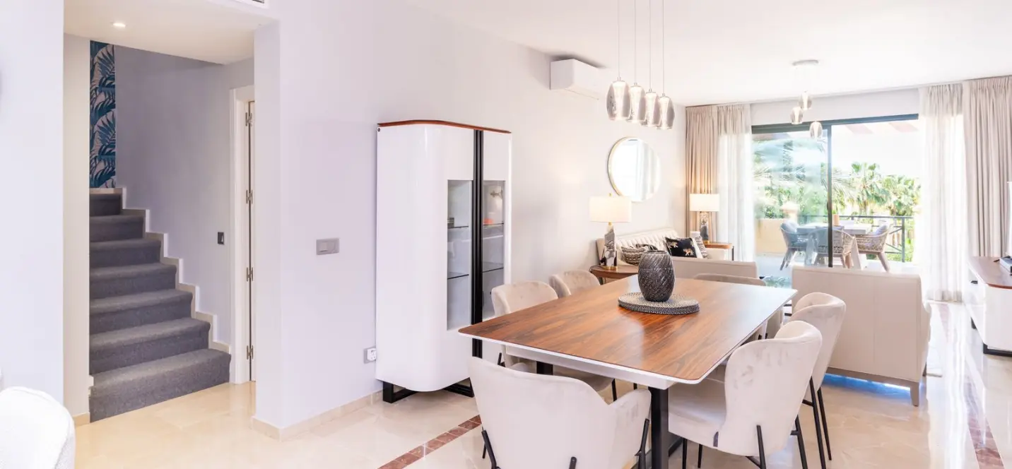 Sale of penthouse duplex in Atalaya 4