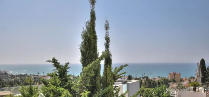 Продажа  отдельно стоящей виллы в La Cala de Mijas 2