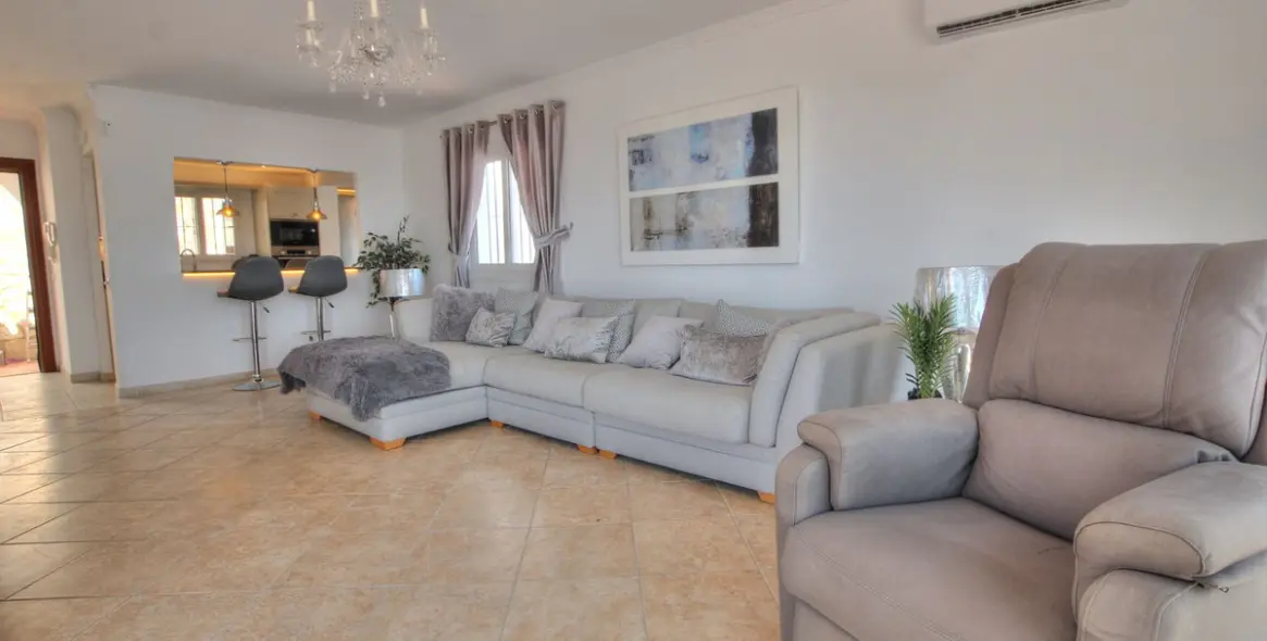 Продажа  отдельно стоящей виллы в La Cala de Mijas 8