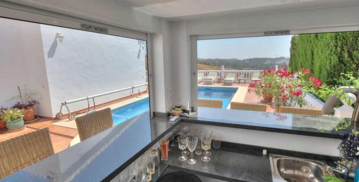 Sale of detached villa in La Cala de Mijas 22