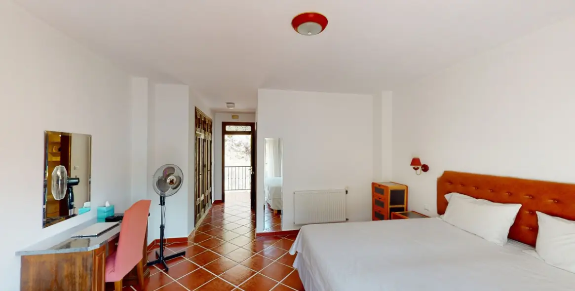 Sale of detached villa in Macharaviaya 40