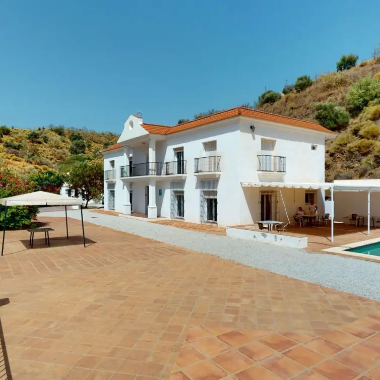 Sale of detached villa in Macharaviaya