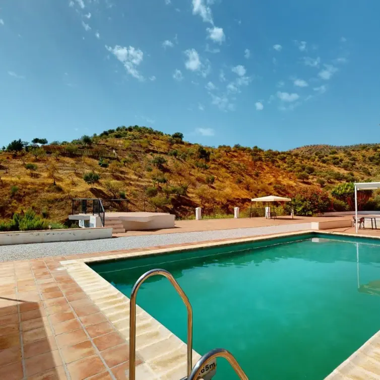 Sale of detached villa in Macharaviaya