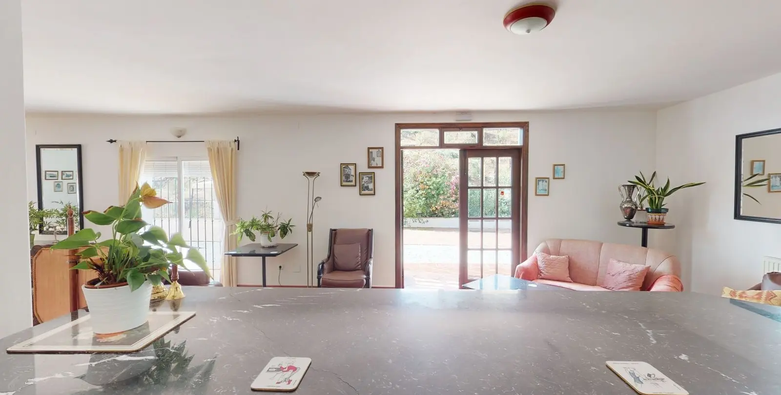 Venta de villa independiente en Macharaviaya 8
