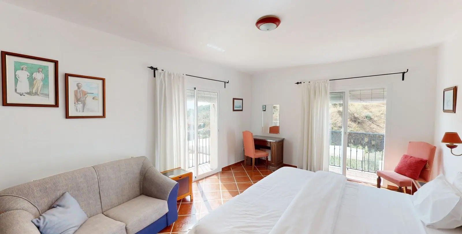 Venta de villa independiente en Macharaviaya 29