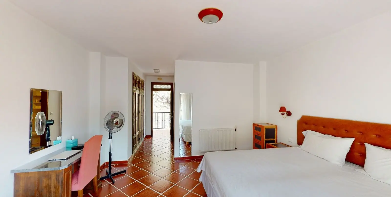 Venta de villa independiente en Macharaviaya 40