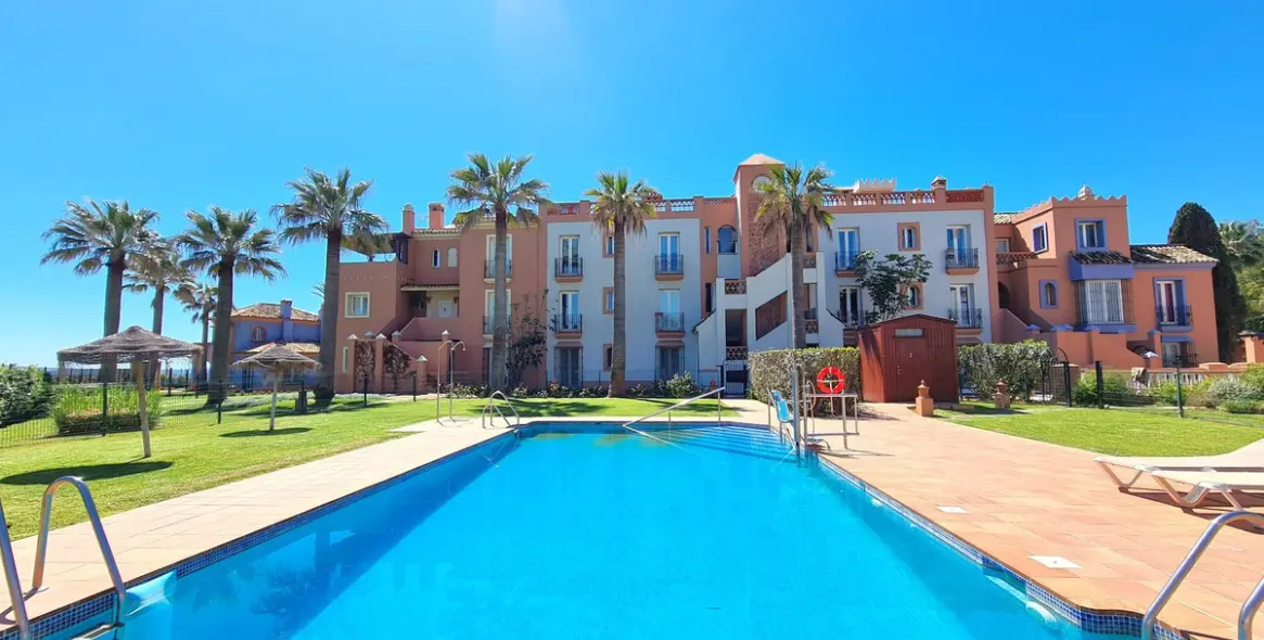 Sale of ground floor apartment in Casares Playa 3