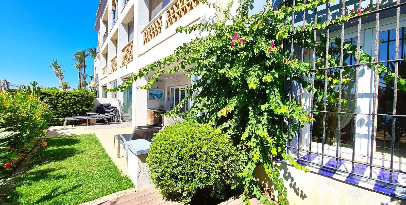 Venta de apartamento en planta baja en Casares Playa 10