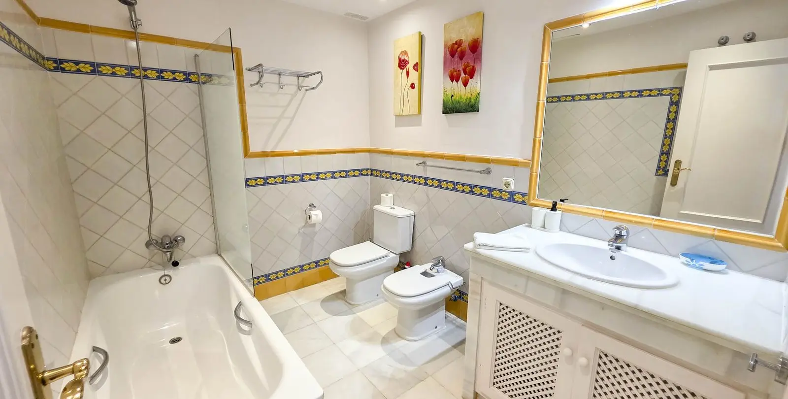 Venta de apartamento en planta baja en Casares Playa 42