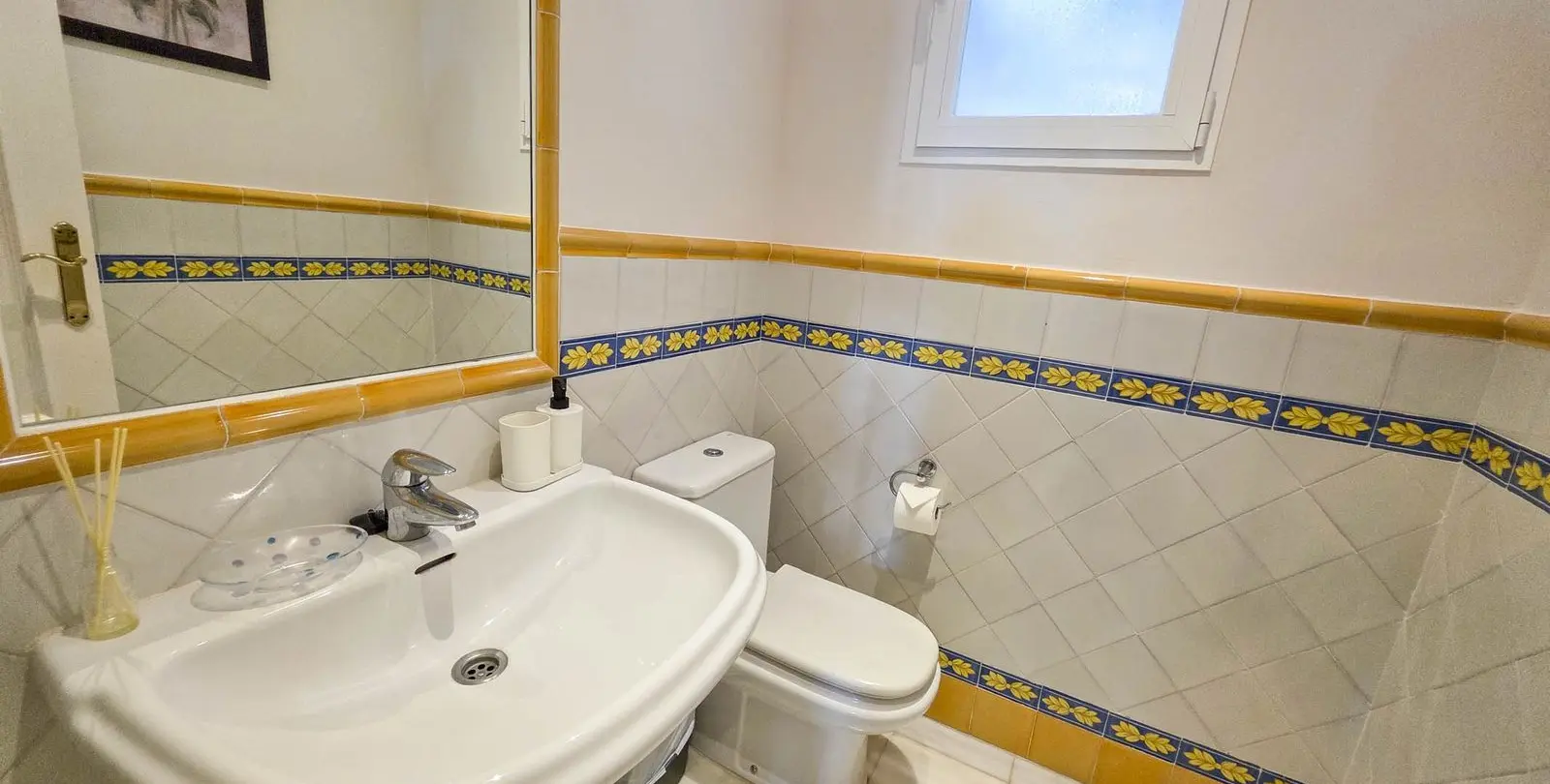 Venta de apartamento en planta baja en Casares Playa 43