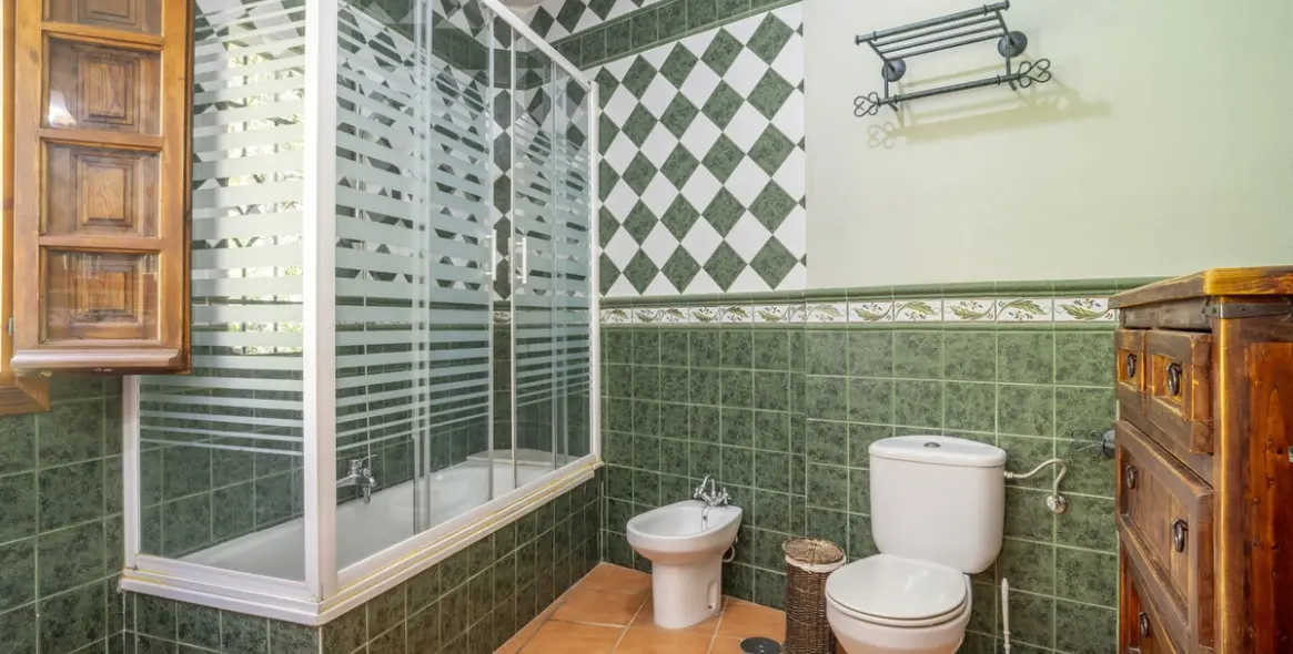 Продажа отеля в Benaoján 25