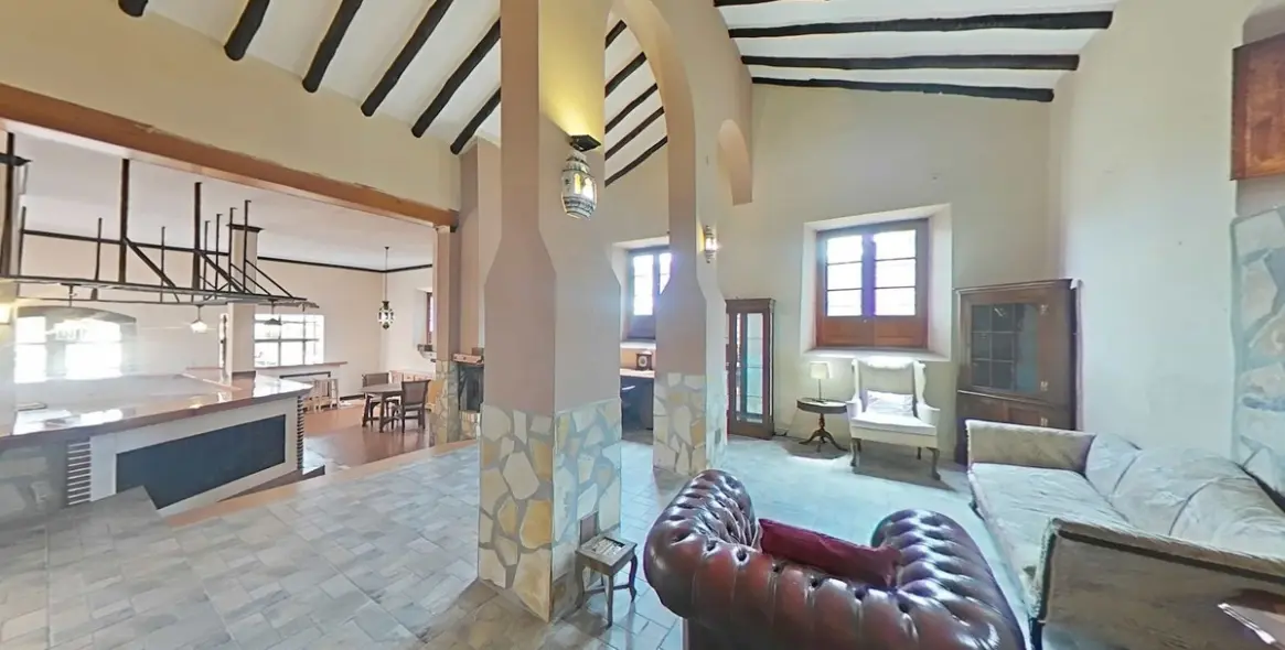 Sale of detached villa in Nerja 6