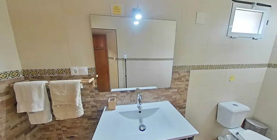 Sale of detached villa in Nerja 13