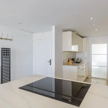 Sale of penthouse duplex in Nueva Andalucía