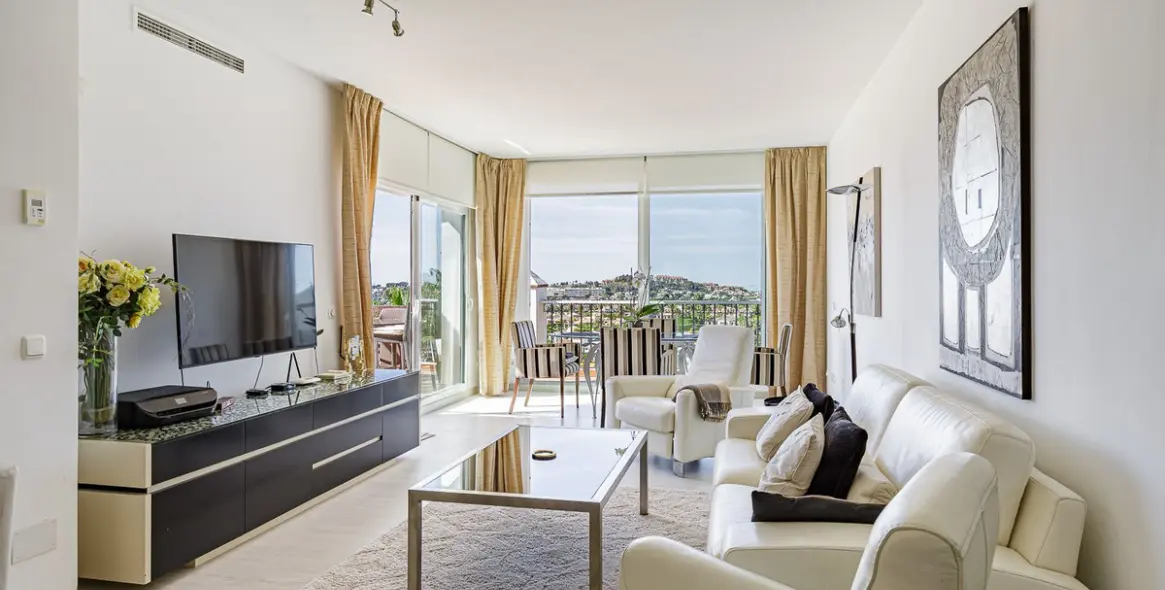 Продажа двухуровневого пентхауса в Nueva Andalucía 7