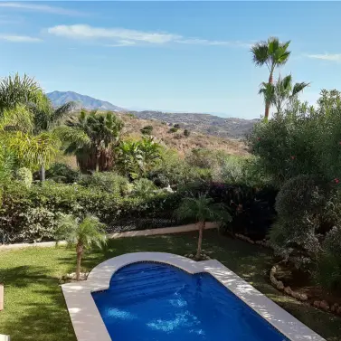 Venta de villa independiente en Riviera del Sol