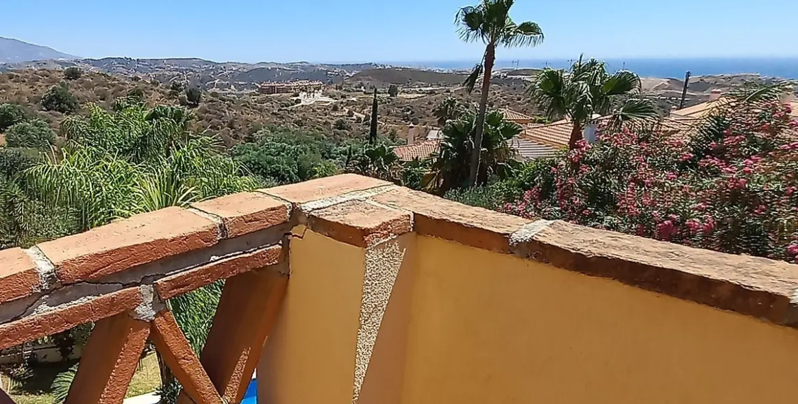 Venta de villa independiente en Riviera del Sol 6