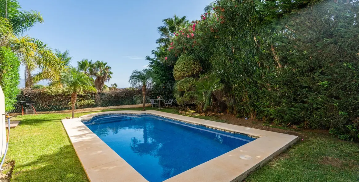 Venta de villa independiente en Riviera del Sol 7