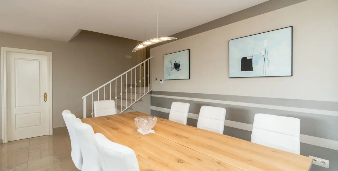 Sale of detached villa in Riviera del Sol 27