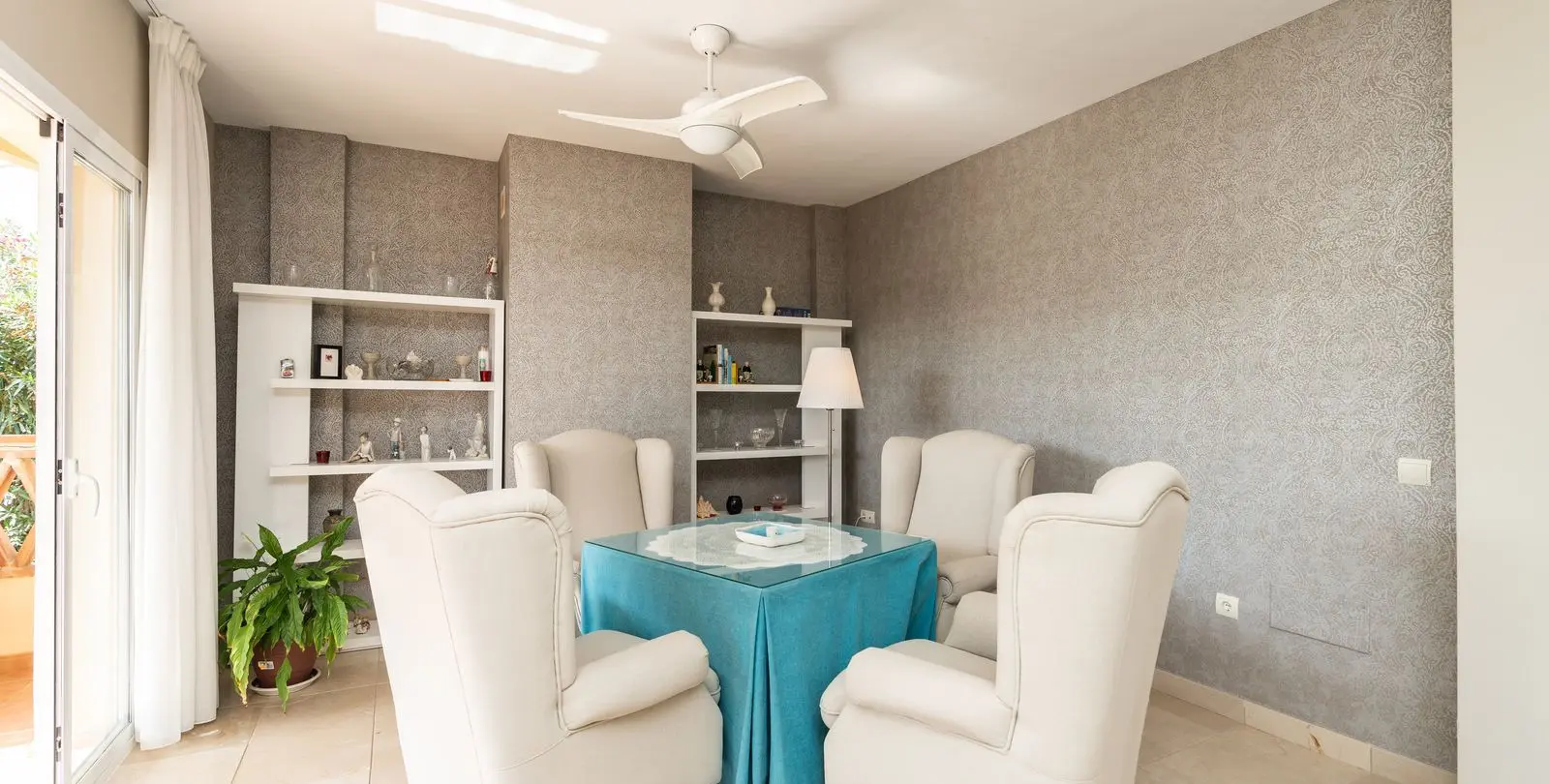 Sale of detached villa in Riviera del Sol 22
