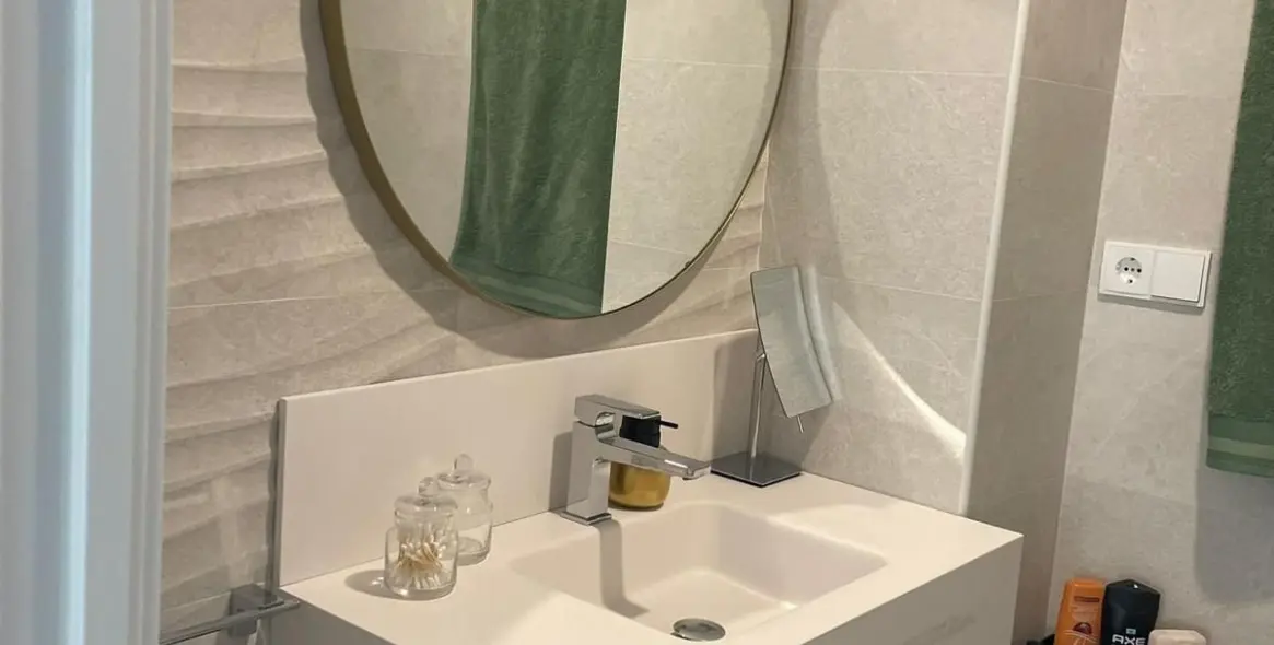 Продажа апартаментов на среднем этаже в Benalmadena Costa 14