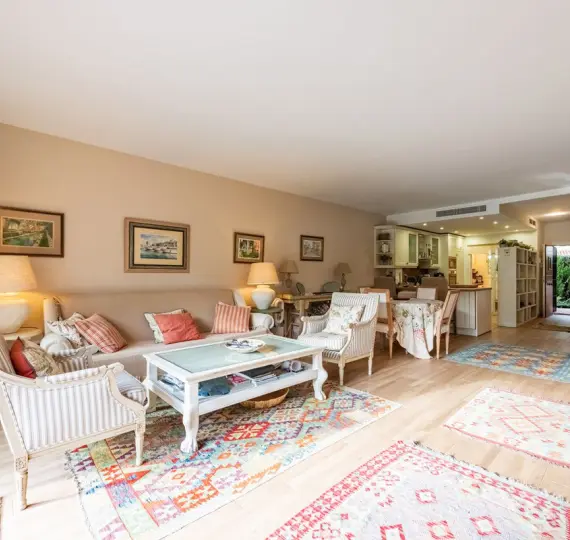 Venta de casa pareada en Nagüeles