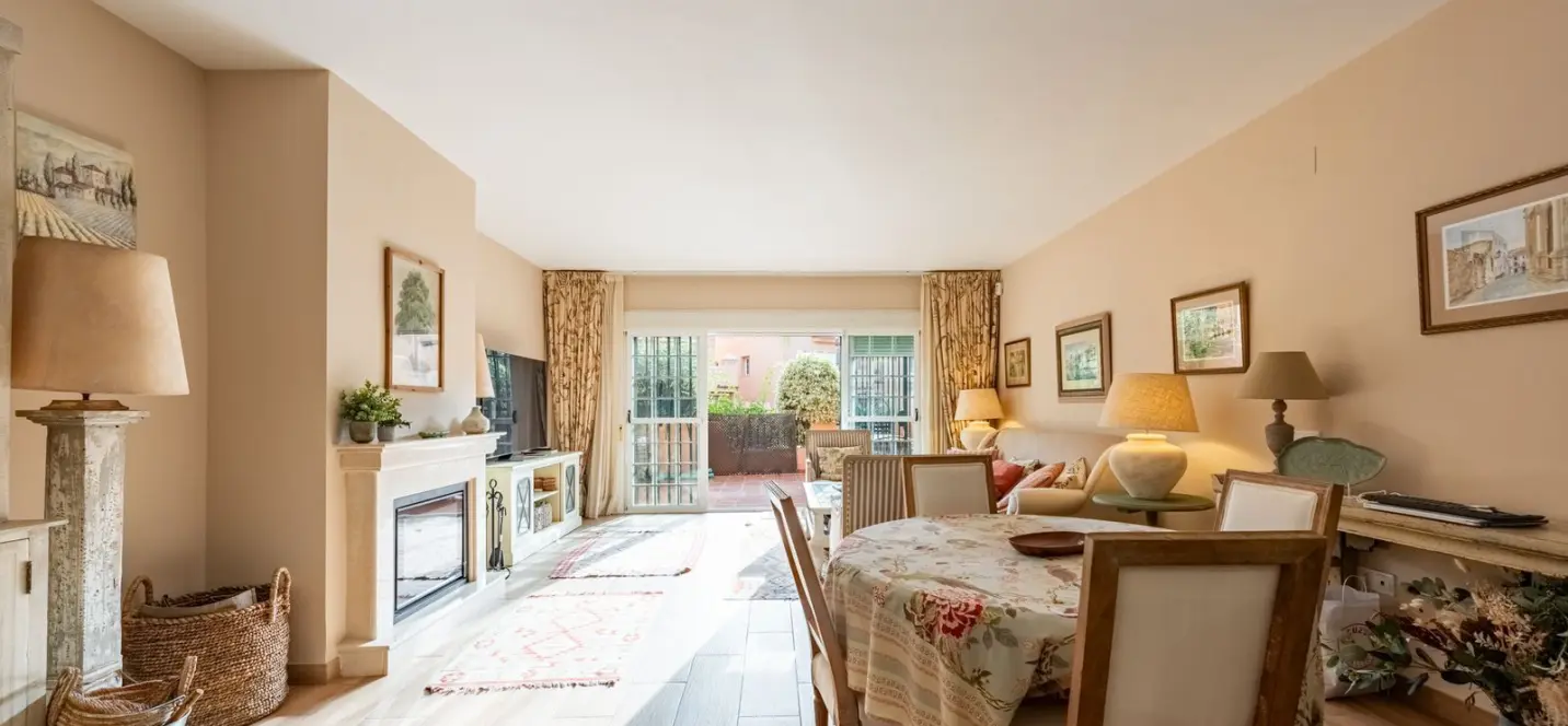 Venta de casa pareada en Nagüeles 0