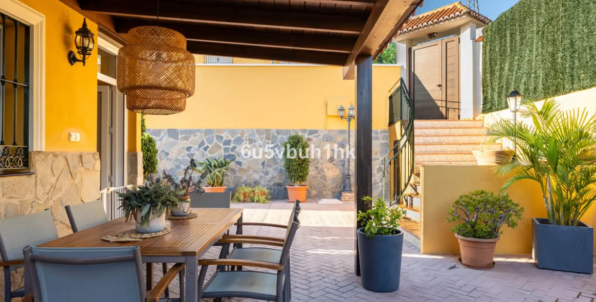 Продажа таунхауса в Malaga - Este 3