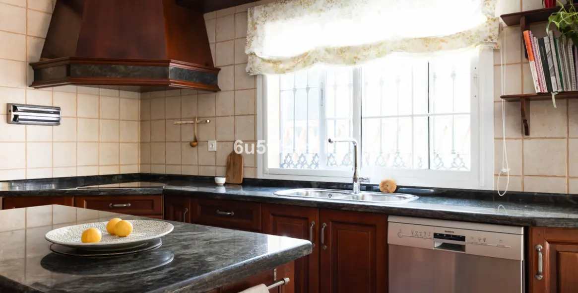 Продажа таунхауса в Malaga - Este 10