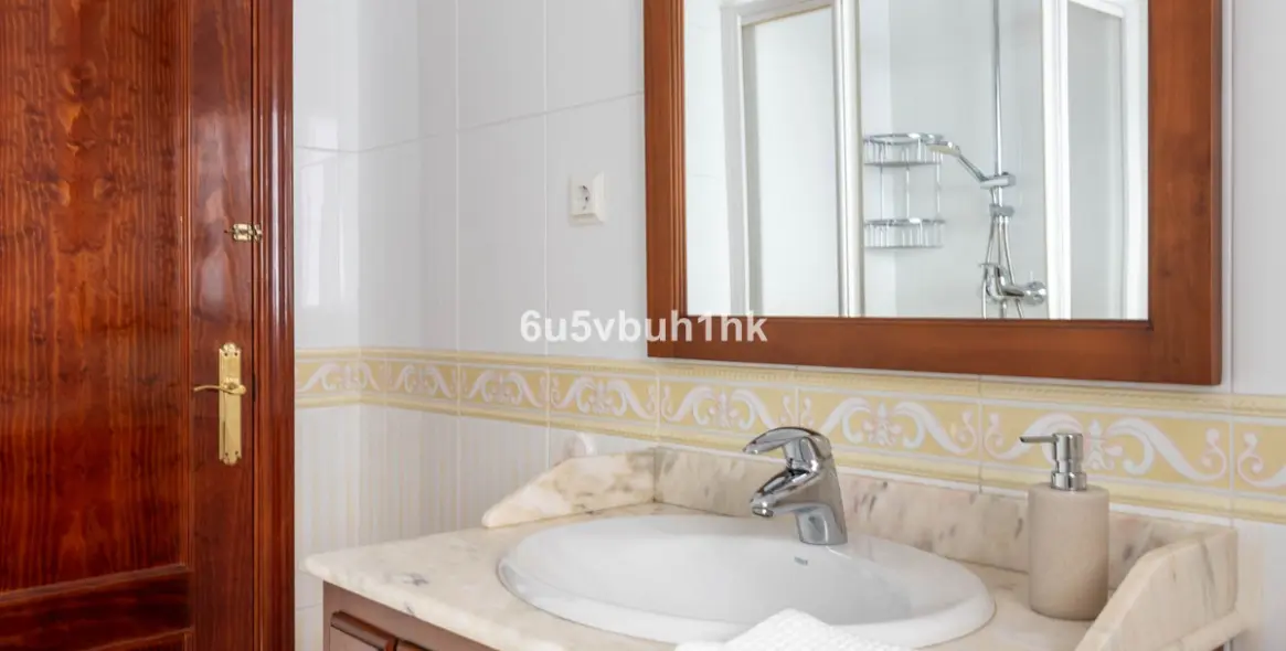 Venta de adosado en Malaga - Este 24