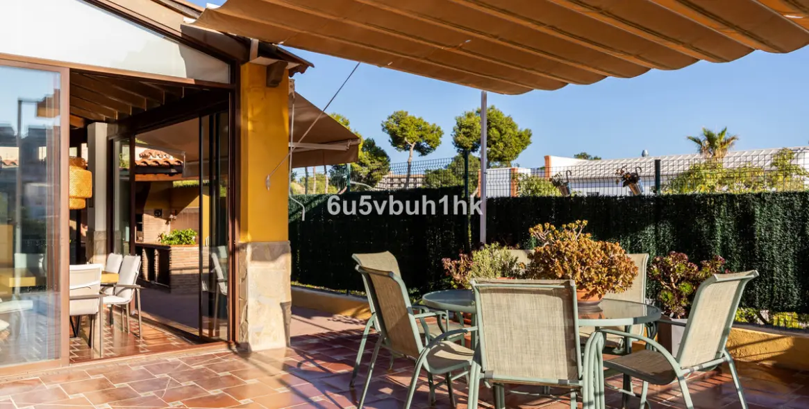 Venta de adosado en Malaga - Este 33