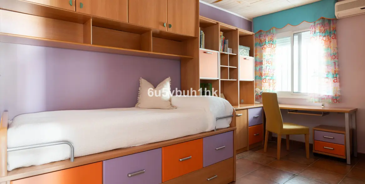 Venta de adosado en Malaga - Este 40