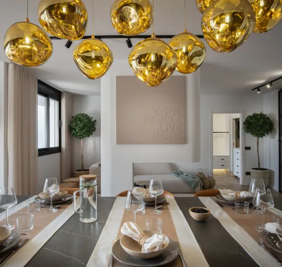 Продажа апартаментов на среднем этаже в Nueva Andalucía