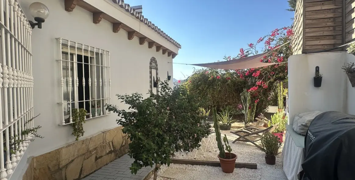 Sale of detached villa in Rincón de la Victoria 3