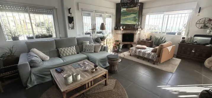 Venta de villa independiente en Rincón de la Victoria 4