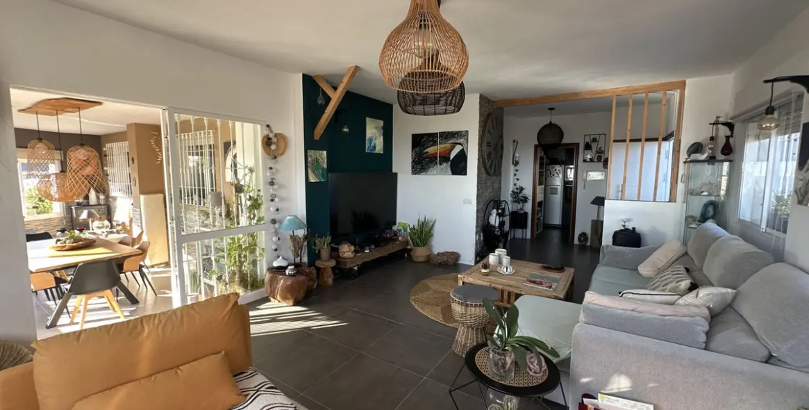 Sale of detached villa in Rincón de la Victoria 8