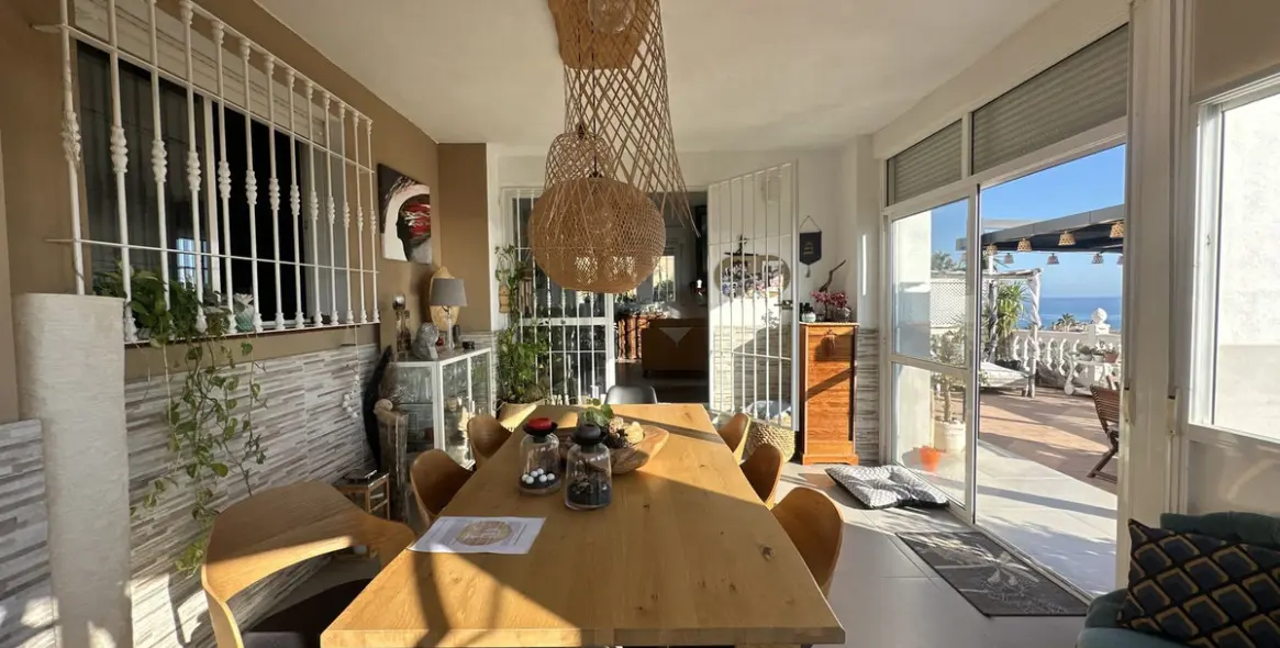 Sale of detached villa in Rincón de la Victoria 10