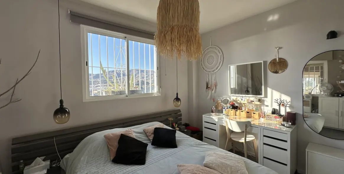 Sale of detached villa in Rincón de la Victoria 26