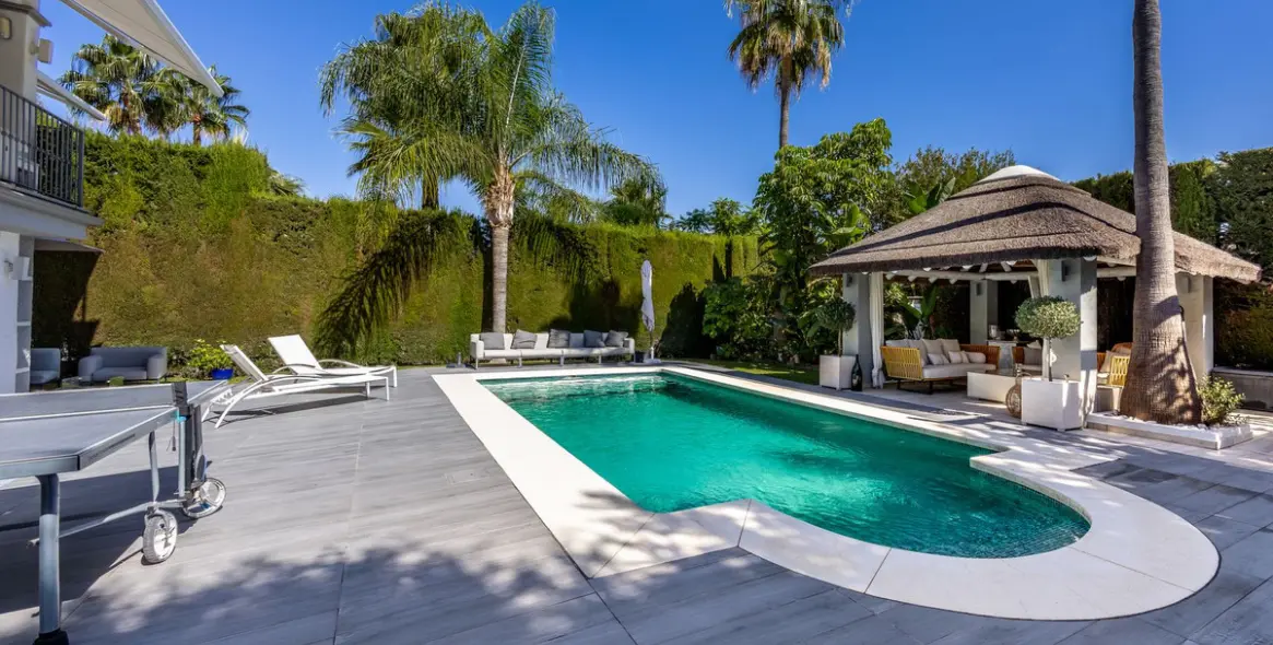 Продажа  отдельно стоящей виллы в Alhaurín el Grande 4