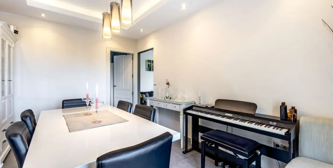 Sale of detached villa in Alhaurín el Grande 23