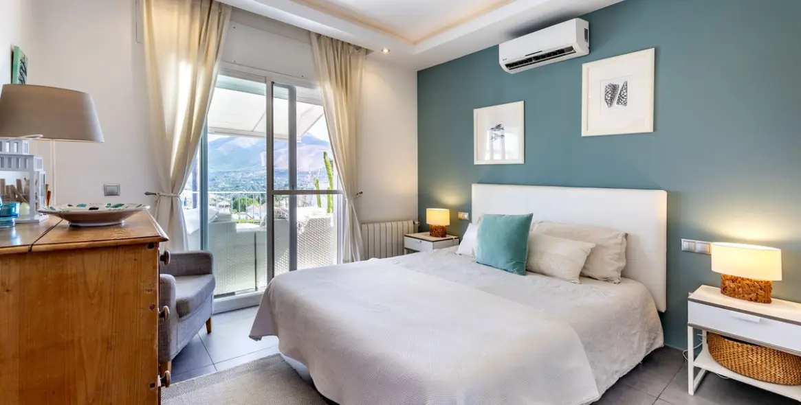 Sale of detached villa in Alhaurín el Grande 27