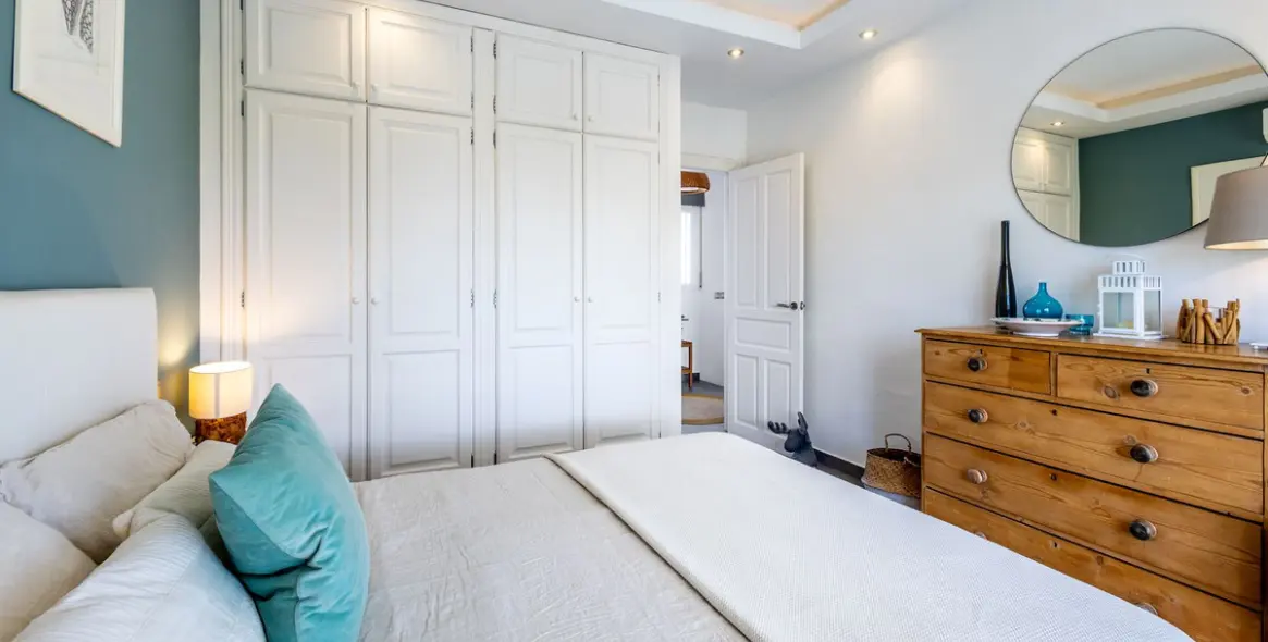 Sale of detached villa in Alhaurín el Grande 28