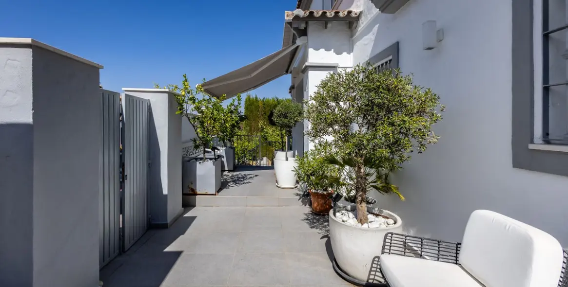 Sale of detached villa in Alhaurín el Grande 45