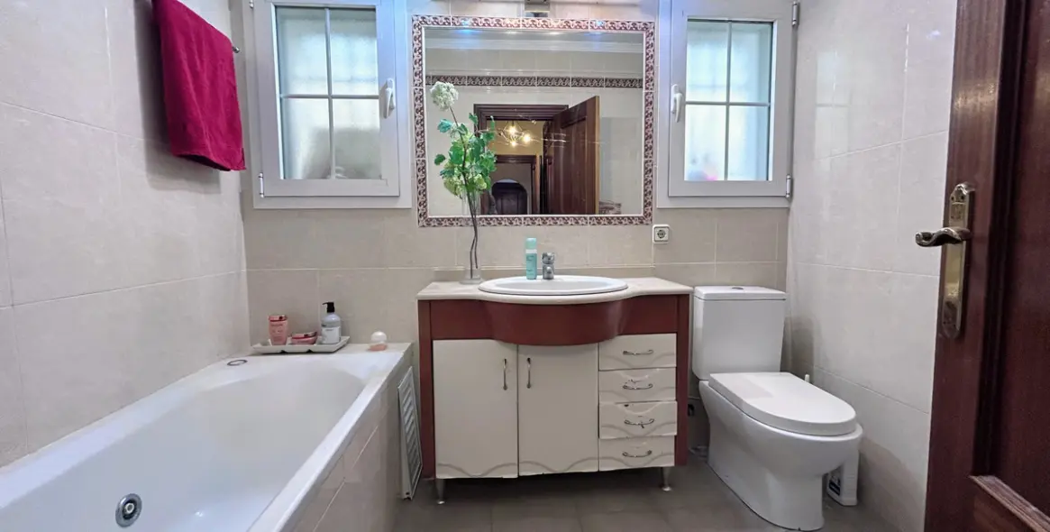 Продажа  отдельно стоящей виллы в San Pedro de Alcántara (район San Pedro de Alcántara) 15